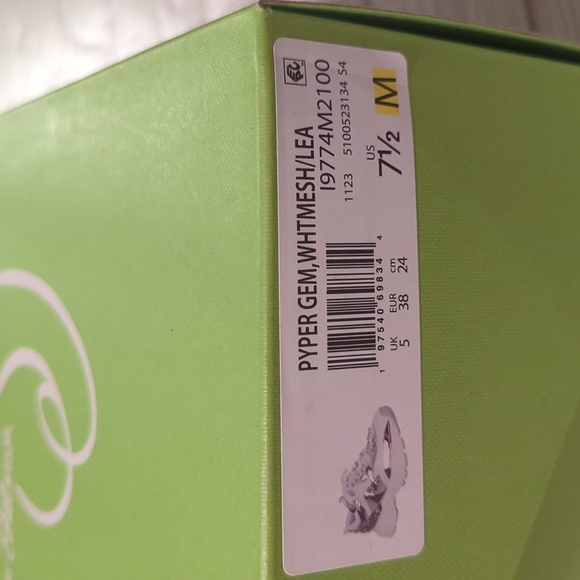 Sam Edelman Jewel Embellished Pyper Gym Sneaker Size 7.5 - Picture 10 of 10